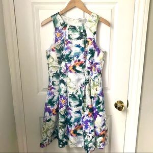 NWT H&M Floral Pleated Sleeveless Dress Size 10